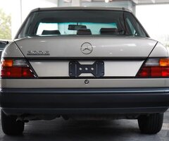 1989 Mercedes-Benz 300E Sedan