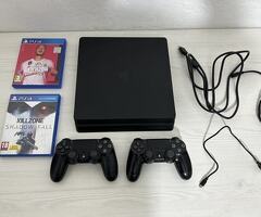 Sony Playstation 4