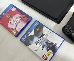 Sony Playstation 4